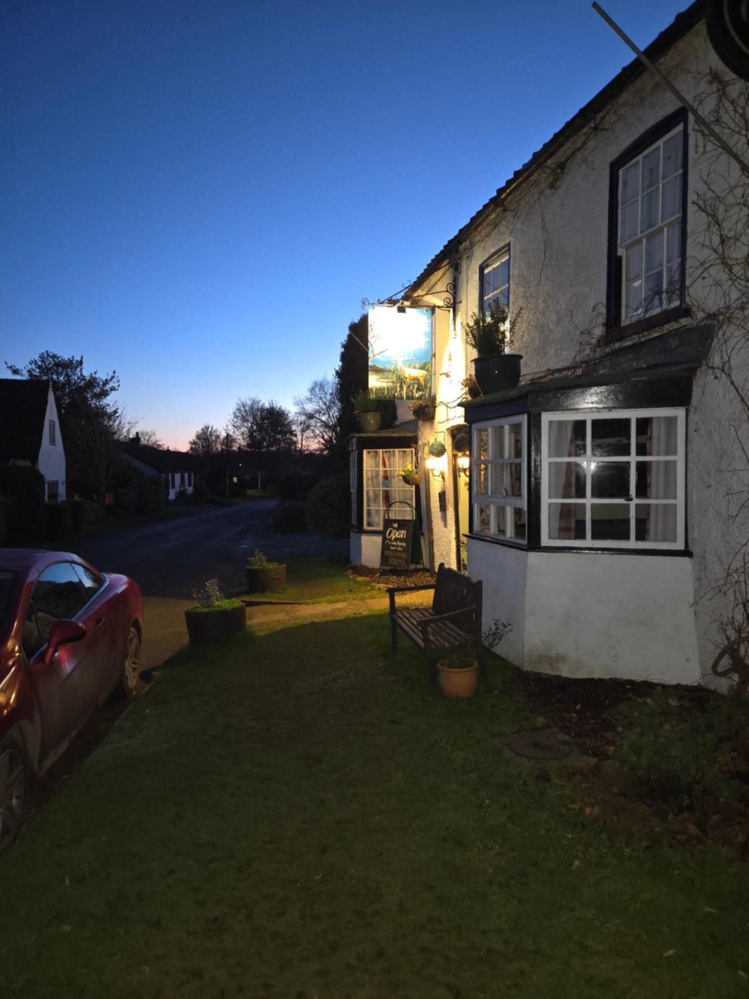 The White Hart Inn Tetford Extérieur photo